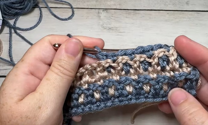 How to Crochet the Zipper Stitch Photo Tutorial