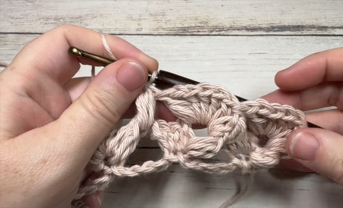 How to Crochet the Rosebud Stitch Photo Tutorial