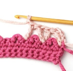 Picot and Large V Crochet Stitch Photo Tutorial