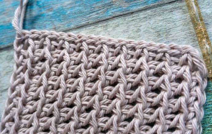 How to Crochet the Tunisian Yarn Over Lace Stitch Photo Tutorial