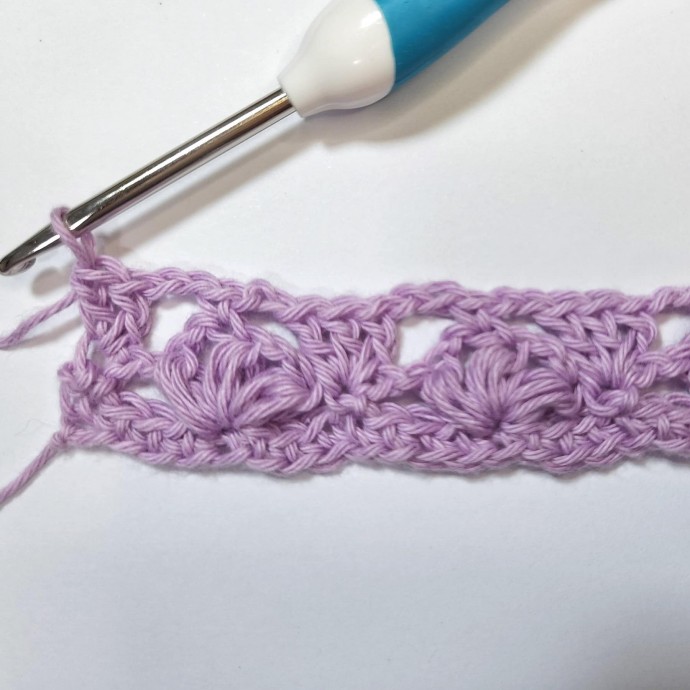 How to Crochet the Lace Flower Stitch Photo Tutorial