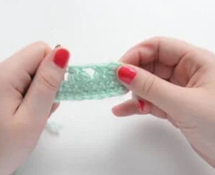 How To Crochet the Split Clusters Stitch Photo Tutorial