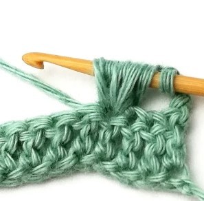 The Block and Puff V Crochet Stitch Photo Tutorial