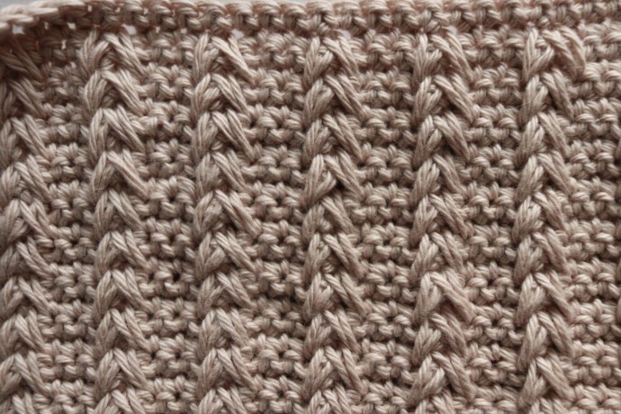 How to Crochet the Field Stitch Photo Tutorial