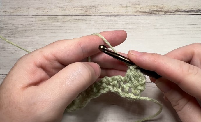 How to Crochet the Heather Stitch Photo Tutorial