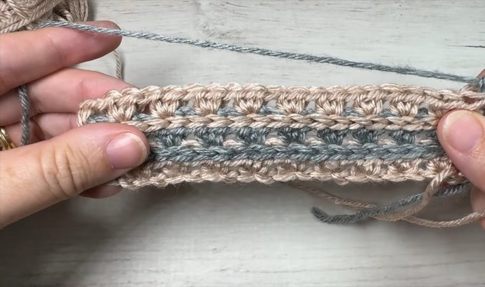 How to Crochet the Rail Stitch Photo Tutorial