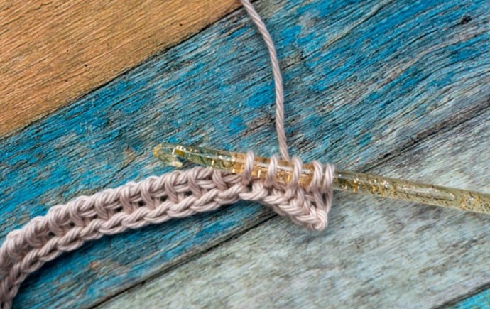 How to Crochet the Tunisian Yarn Over Lace Stitch Photo Tutorial