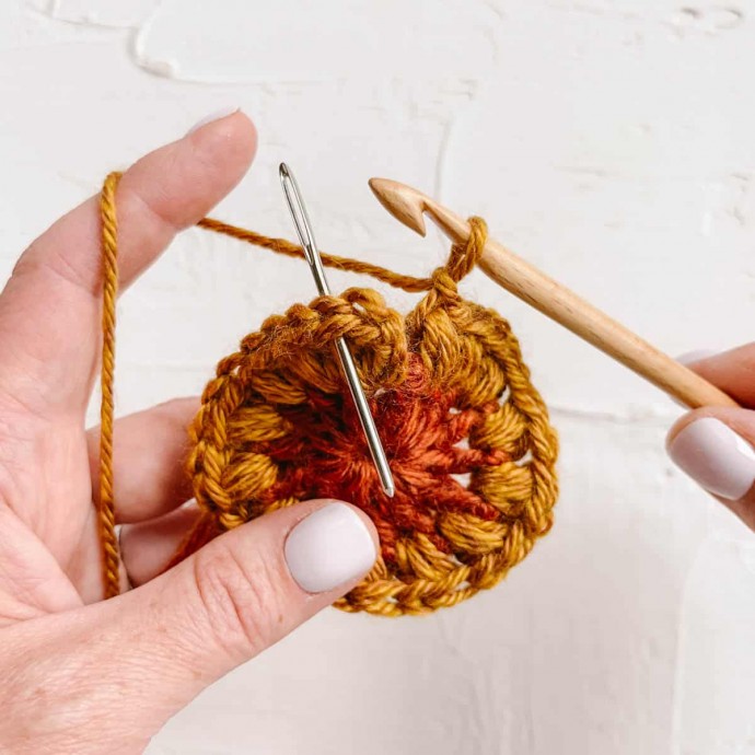 Crochet Sunburst (Sunflower) Granny Square Pattern