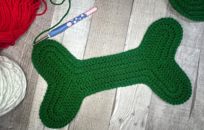 Dog Bone Christmas Stocking Crochet Pattern Photo Tutorial