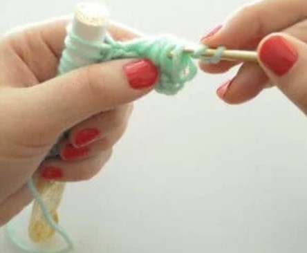 How To Crochet the Broomstick Lace Stitch Photo Tutorial