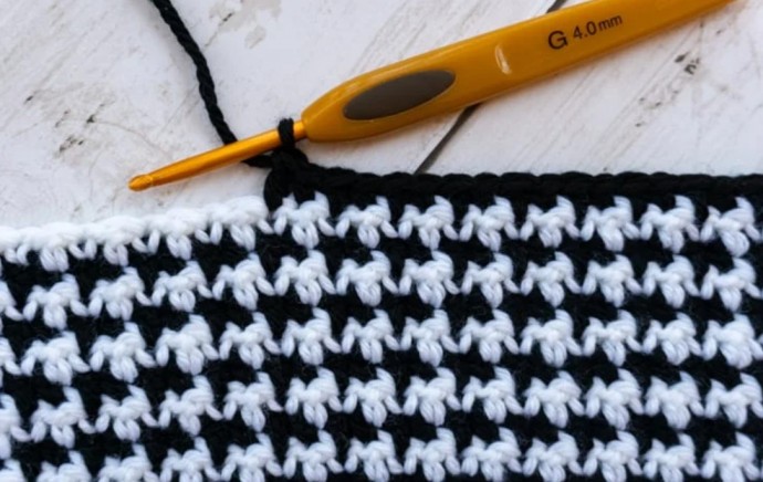 How to Crochet the Houndstooth Stitch Tutorial