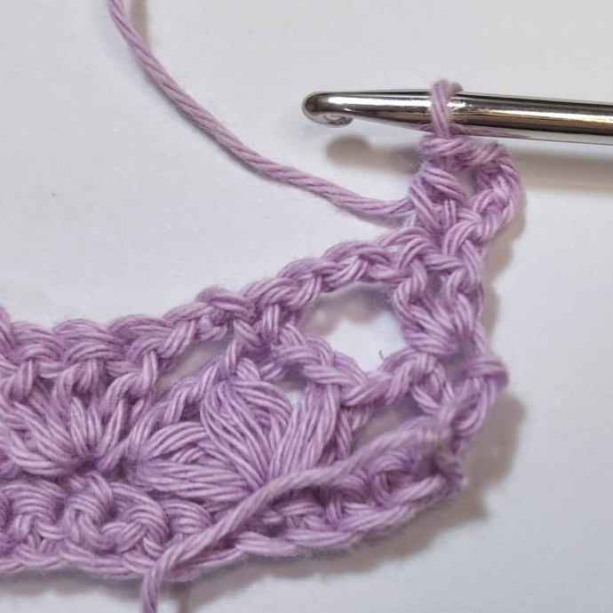 How to Crochet the Lace Flower Stitch Photo Tutorial