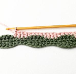 Smooth Wave Crochet Stitch Photo Tutorial