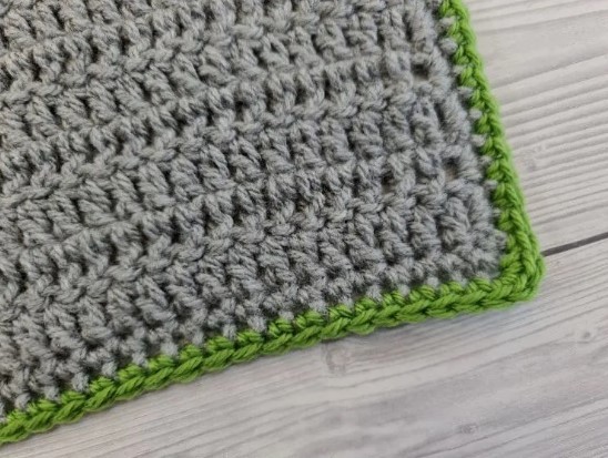 Crochet Easy Lace Border (aka Chain Border) Photo Tutorial