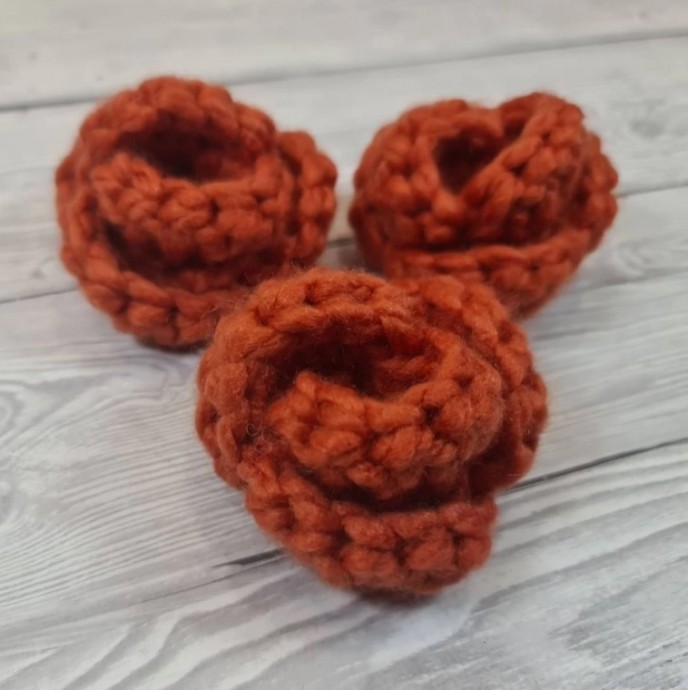 Easy Crochet Rose Flower Embellishment Tutorial