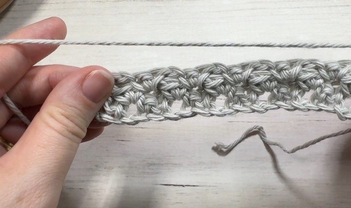 How to Crochet the Alternate Sieve Stitch Photo Tutorial