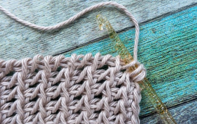 How to Crochet the Tunisian Yarn Over Lace Stitch Photo Tutorial