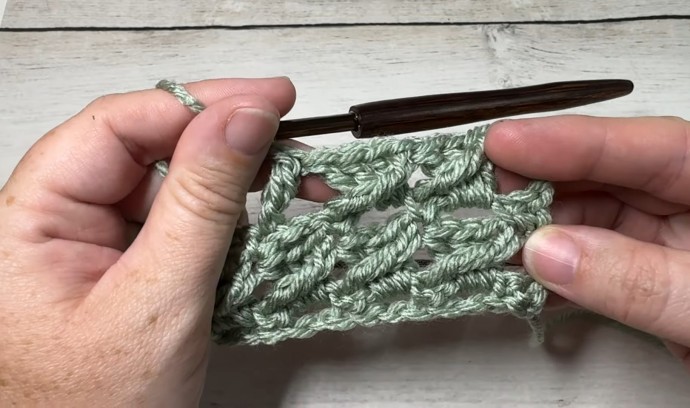 How to Crochet the Terrain Stitch Photo Tutorial