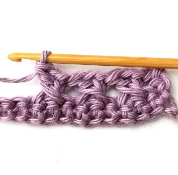 The Crossed Ripple Crochet Stitch Photo Tutorial