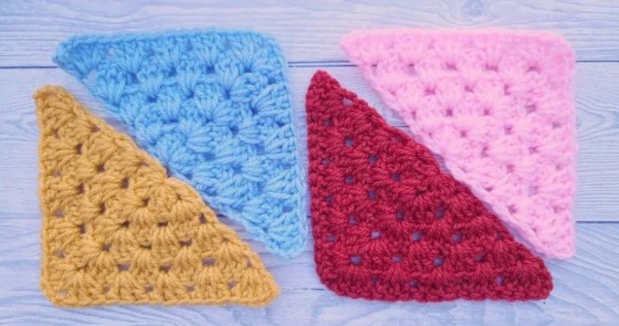 How To Crochet A Half Granny Square Photo Tutorial