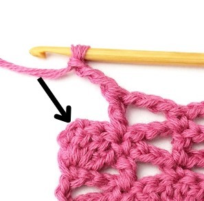 The Diagonal Shell Mesh Crochet Stitch Photo Tutorial