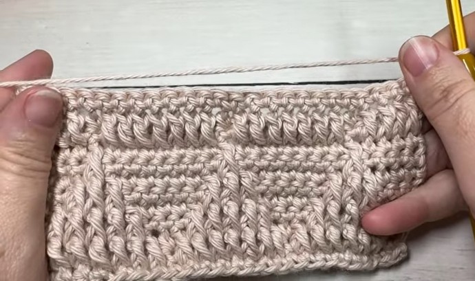 How to Crochet the Embossed Triangle Stitch Photo Tutorial