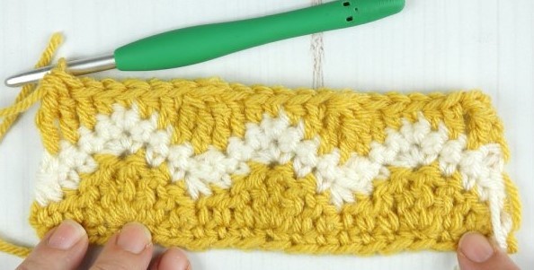 How to Crochet the Wave and Chevron Stitch Photo Tutorial