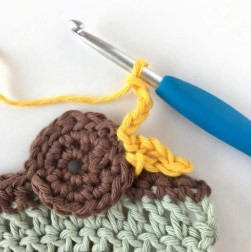 How to Crochet the Sunflower Stitch Photo Tutorial