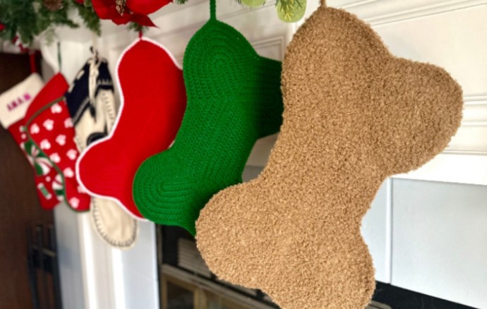 Dog Bone Christmas Stocking Crochet Pattern Photo Tutorial