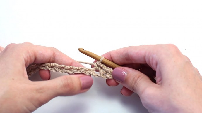 How To Crochet The Alternating Spike Stitch Photo Tutorial