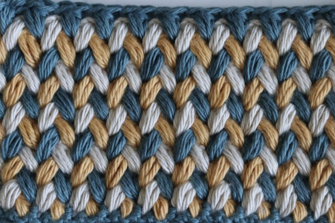 How to Crochet Zigzag Spike Puff Stitch Photo Tutorial