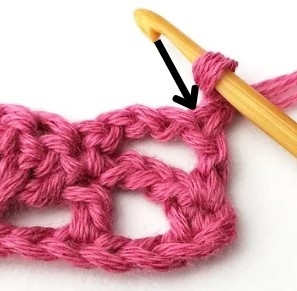 The Diagonal Shell Mesh Crochet Stitch Photo Tutorial