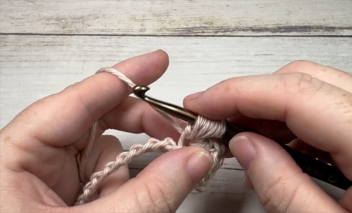 How to Crochet the Rosebud Stitch Photo Tutorial