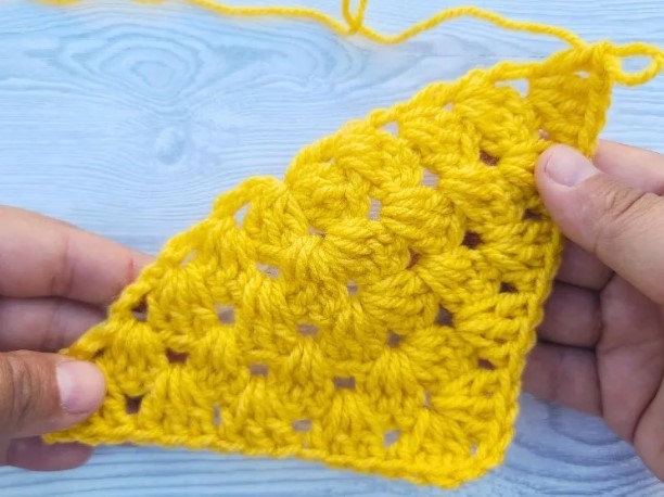 How To Crochet A Half Granny Square Photo Tutorial