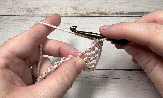 How to Crochet the Rosebud Stitch Photo Tutorial