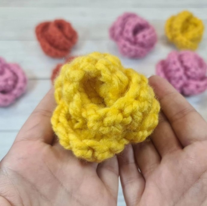 Easy Crochet Rose Flower Embellishment Tutorial