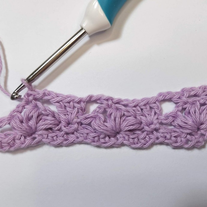 How to Crochet the Lace Flower Stitch Photo Tutorial