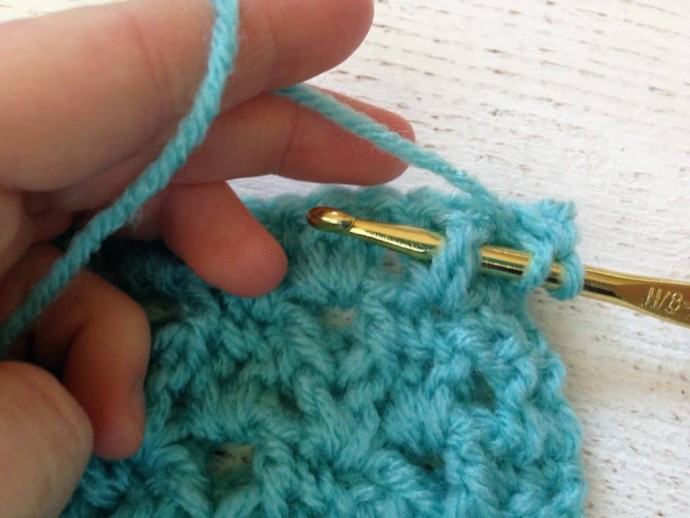 How to Crochet the Raised V-Stitch Photo Tutorial