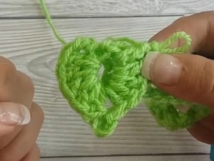 How to Crochet the Pointy Crocodile Stitch Photo Tutorial