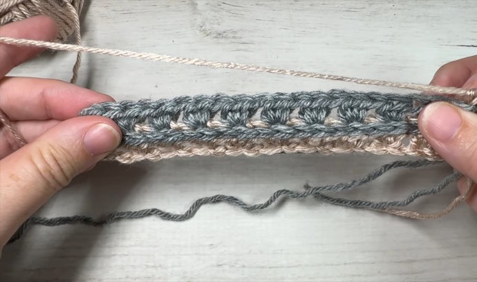 How to Crochet the Rail Stitch Photo Tutorial