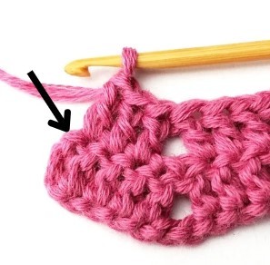 Peephole Chevron Crochet Stitch Photo Tutorial