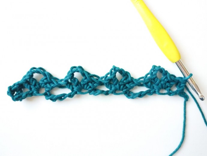 How to Crochet the Broken Shell Stitch Photo Tutorial