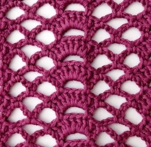 The Stacked Arches and Eyelet Crochet Stitch Photo Tutorial