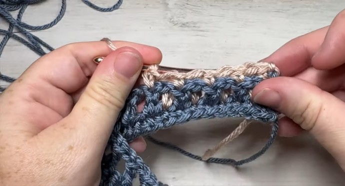 How to Crochet the Zipper Stitch Photo Tutorial