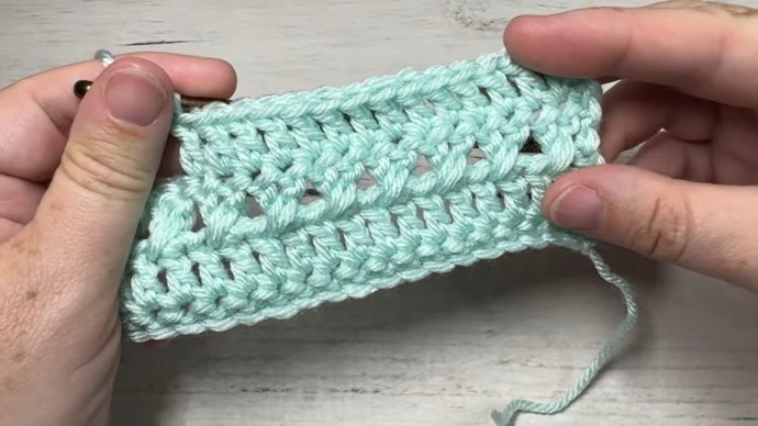 How to Crochet the Crossed Lines Stitch Photo Tutorial