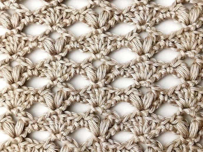 The Shell and Puff V Crochet Stitch Photo Tutorial