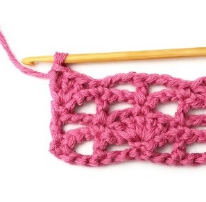 The Diagonal Shell Mesh Crochet Stitch Photo Tutorial