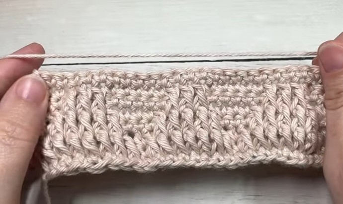 How to Crochet the Embossed Triangle Stitch Photo Tutorial