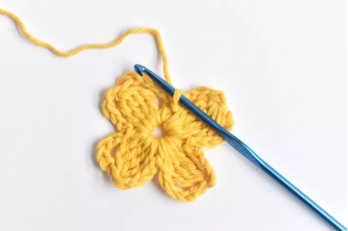 How to Bavarian Crochet Photo Tutorial