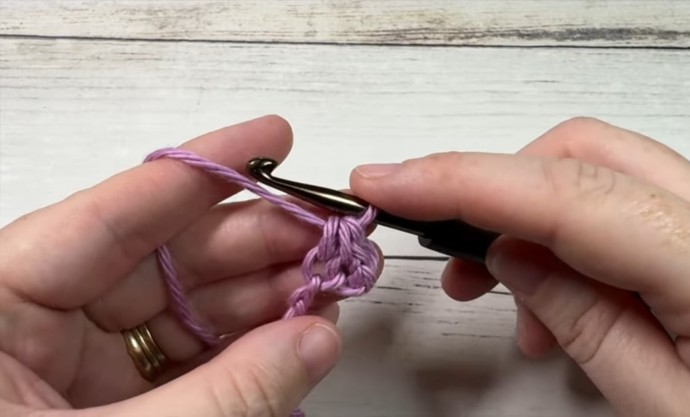 How to Crochet the Bramble Stitch Photo Tutorial